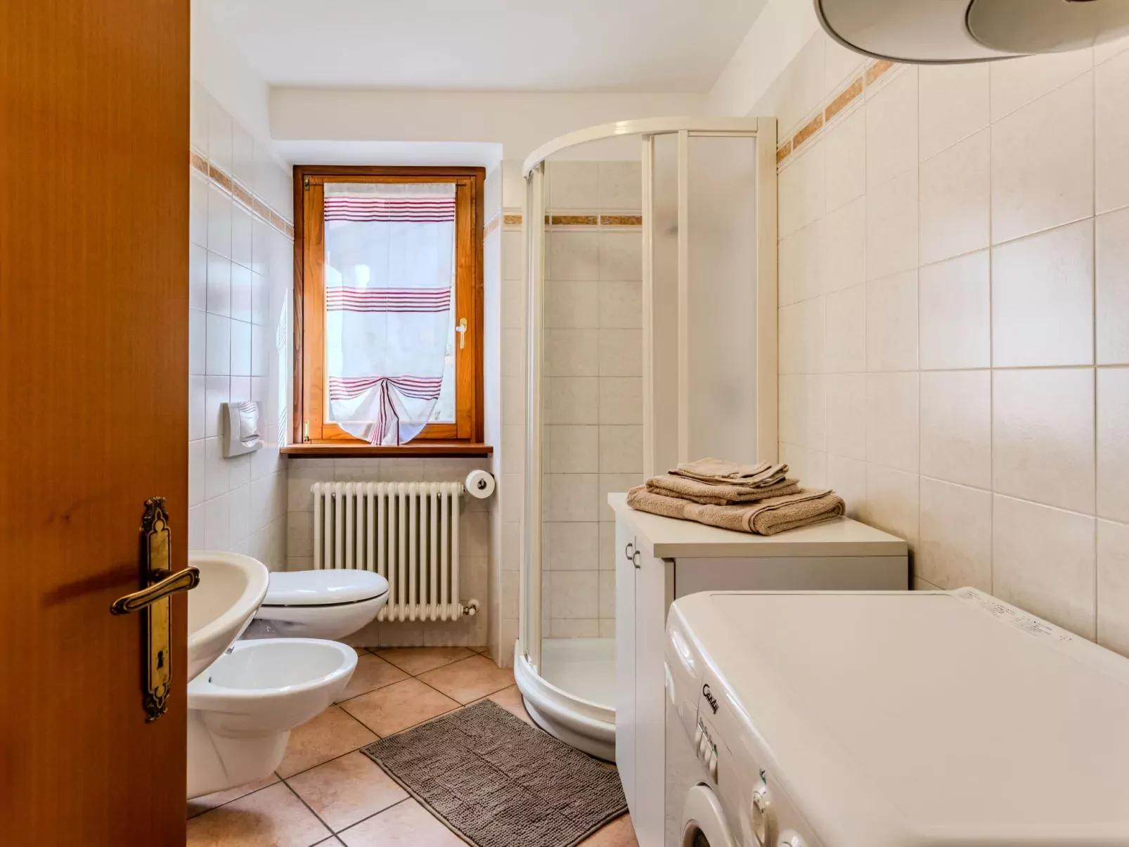 A Casa di Lale-Inside