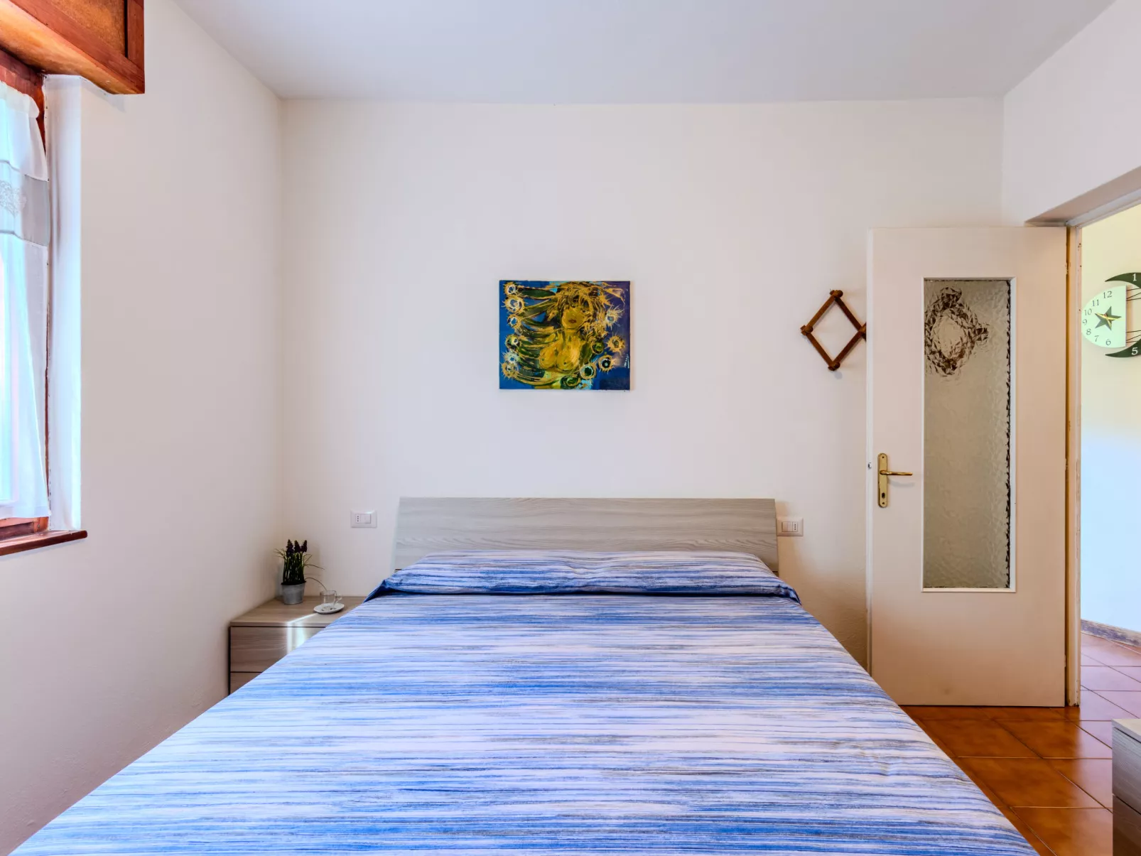 Caria 1-Inside