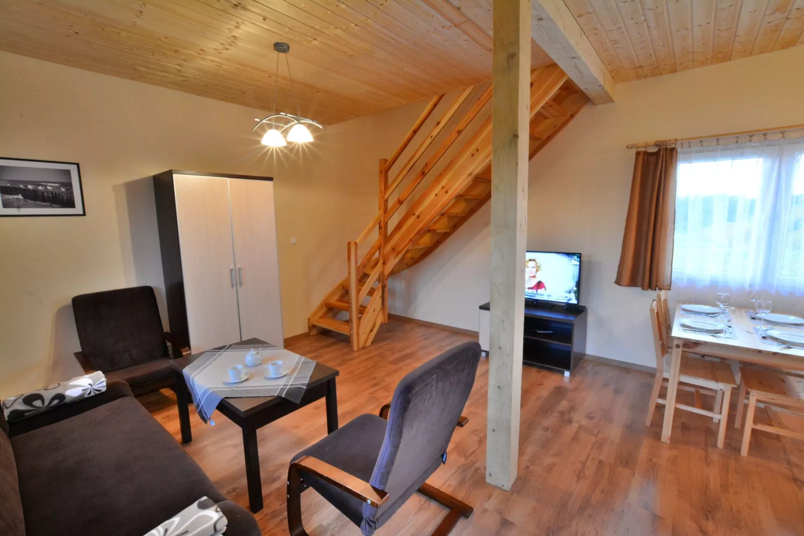 Domki Letniskowe dla 6 osób Ustronie Morskie-Living room