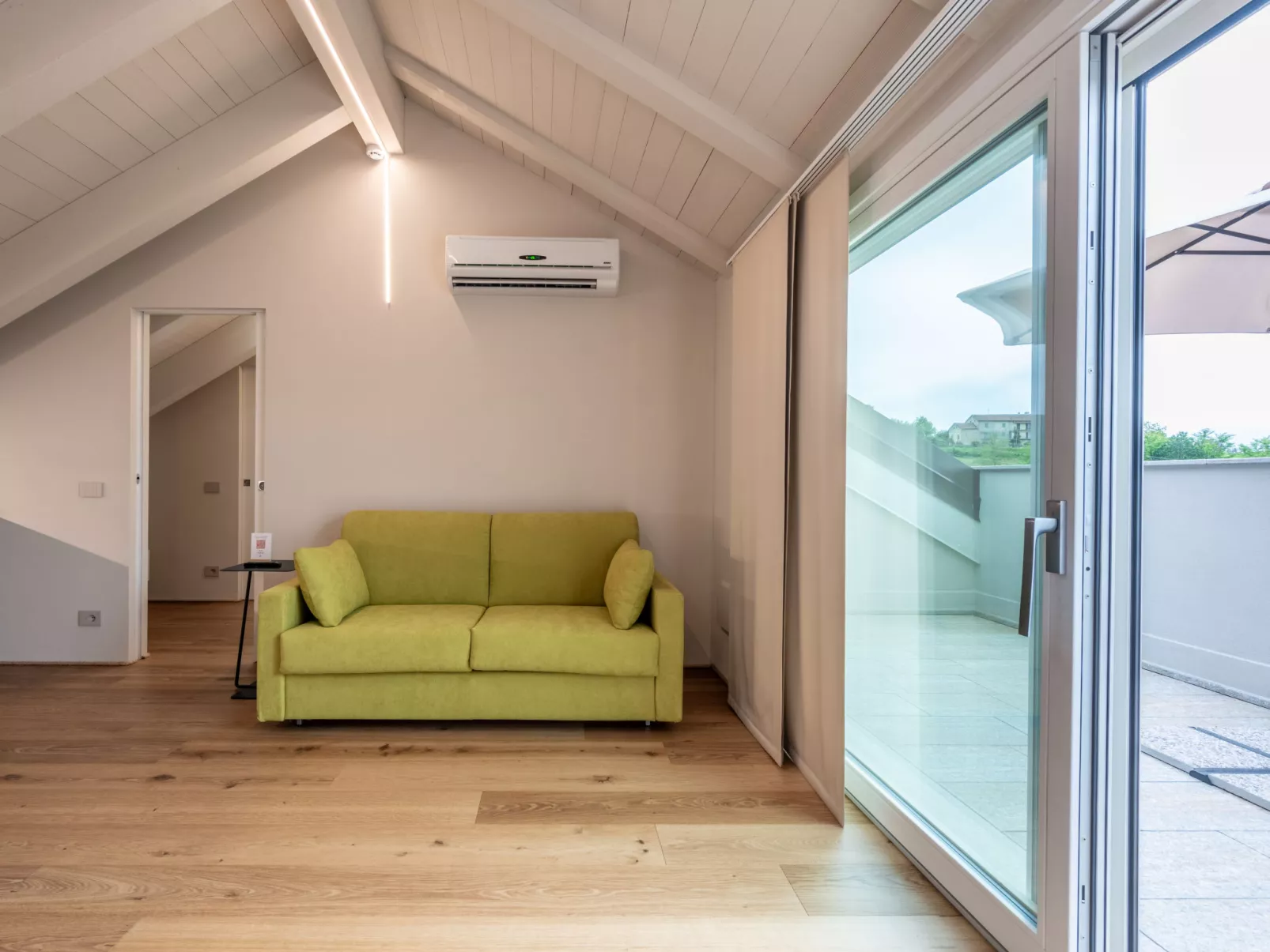 Casa Calleri-Inside