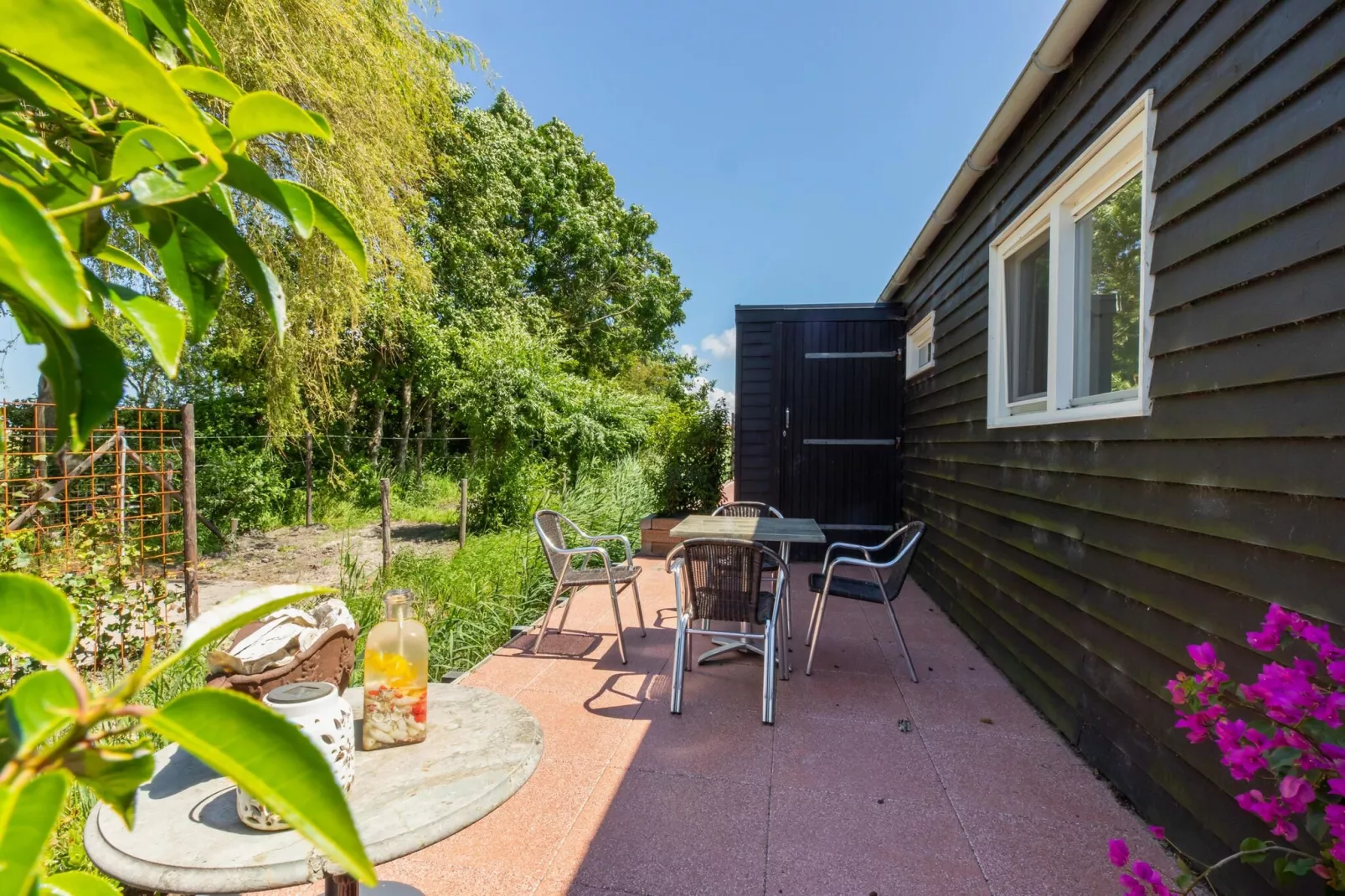 Achterweg 10 l Zonnemaire 'Sol e Mar'-Terrace balcony