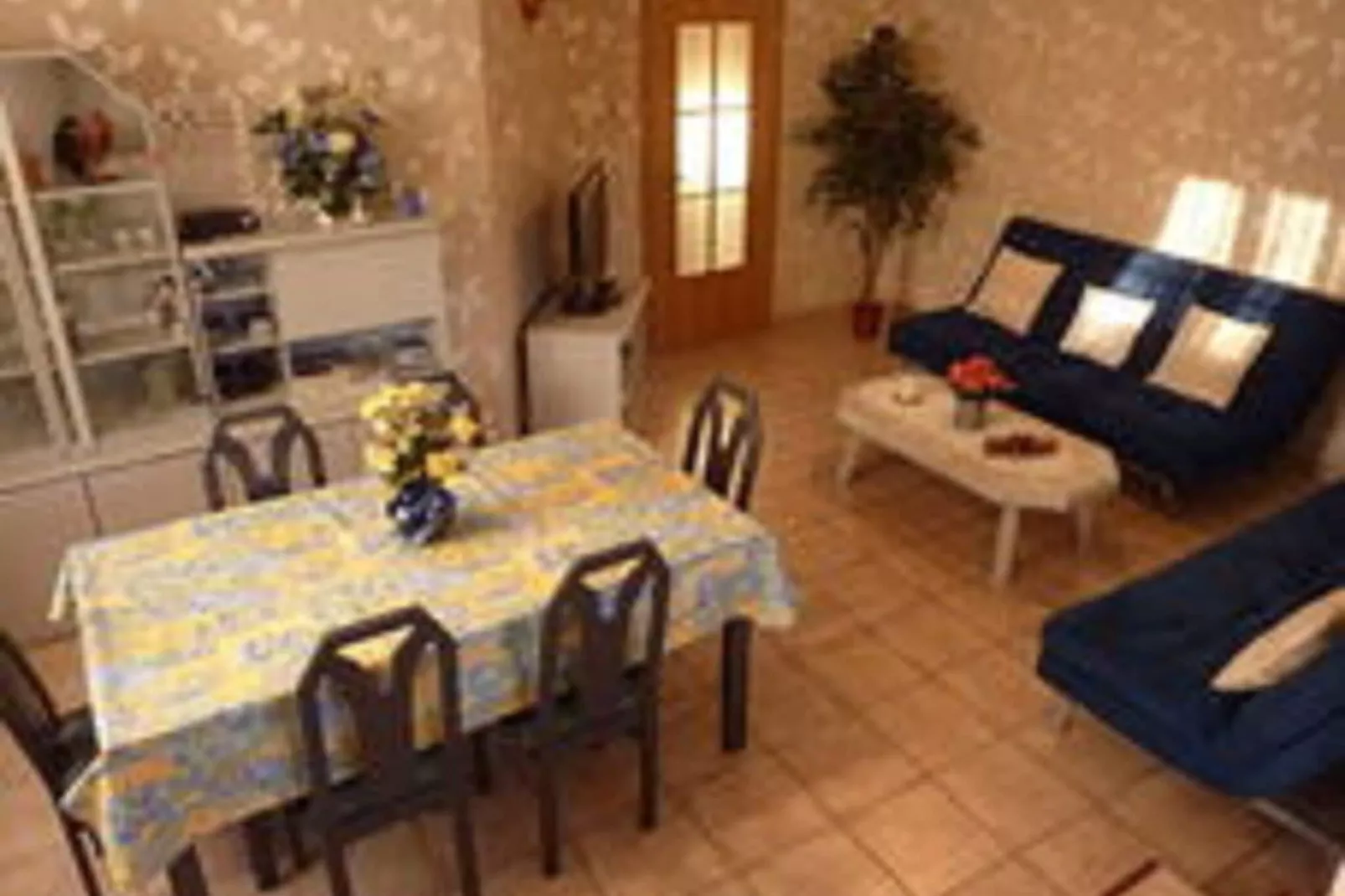Les Prés Verts-Dining room
