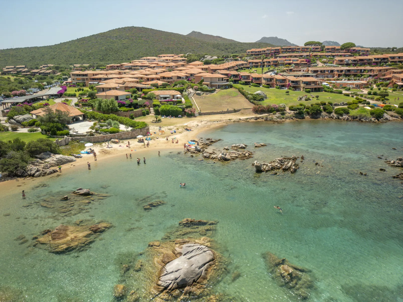 D4 - F3, Baia de Bahas-Outside