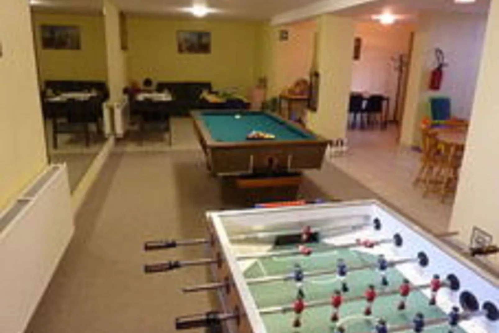 Les Prés Verts-Recreation room