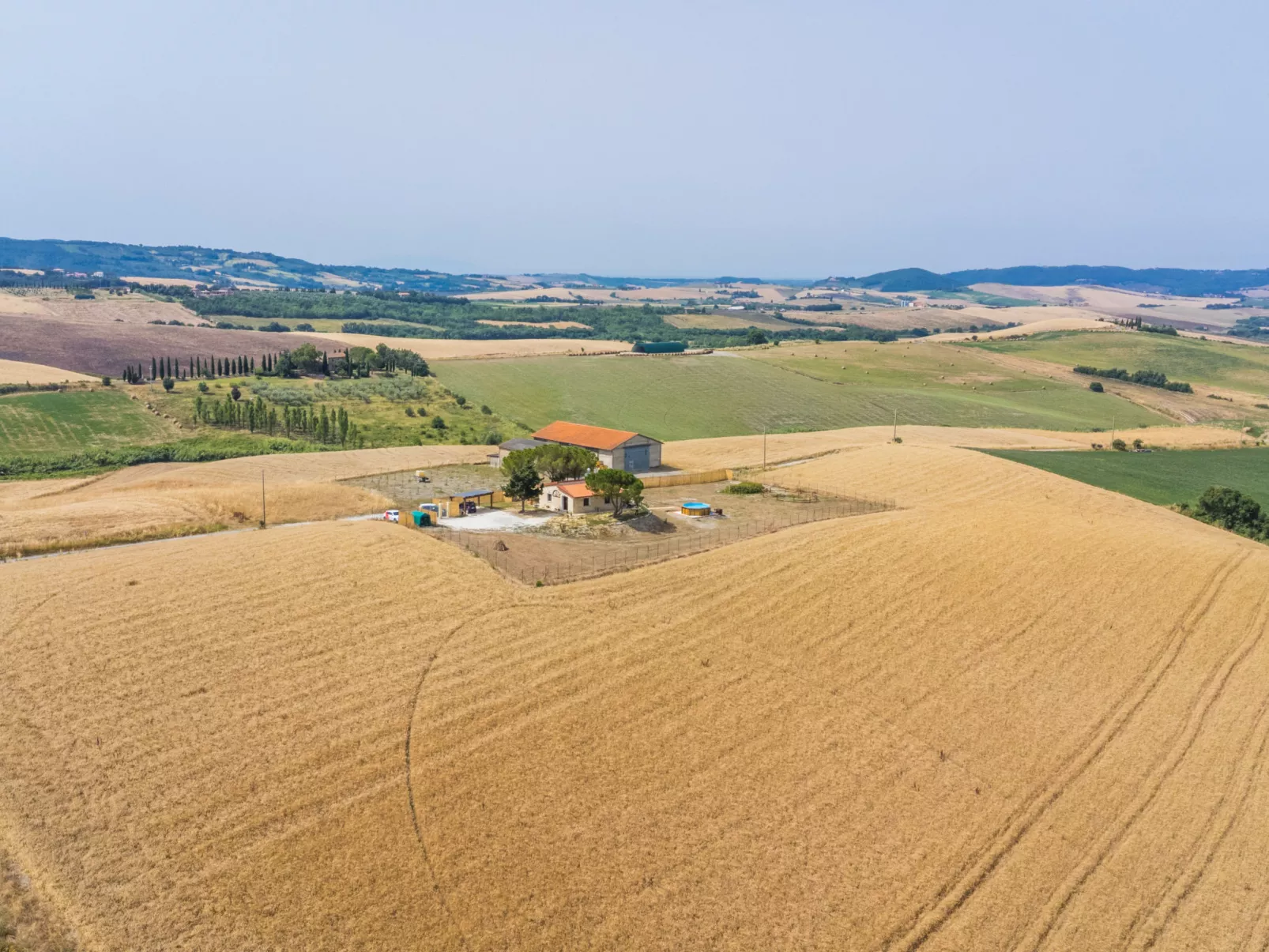 Casaletto Anticaluce-Outside