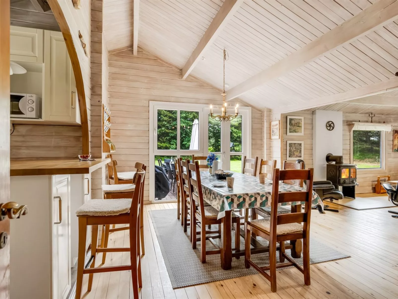 "Aisling" - 700m from the sea-Inside
