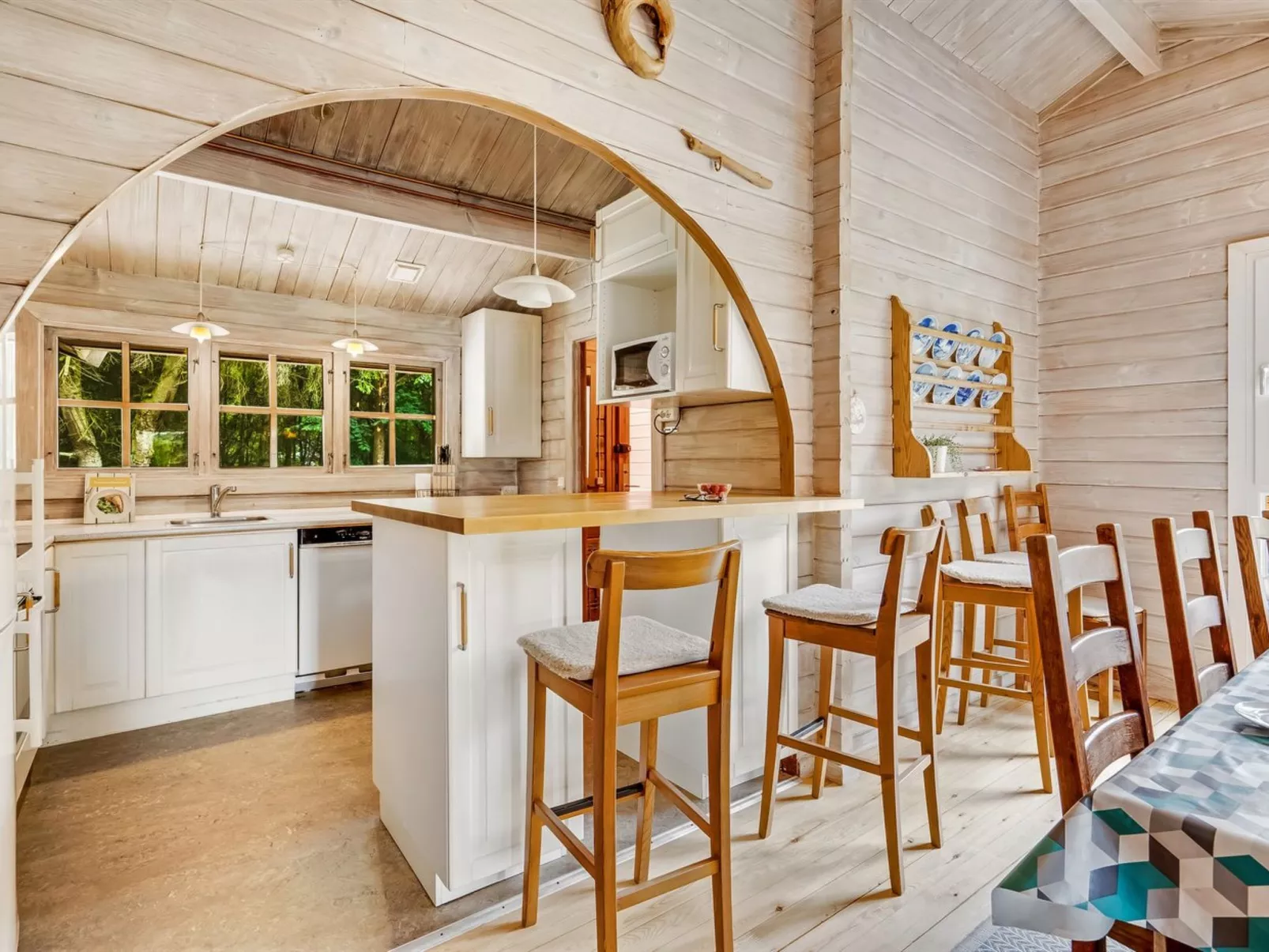 "Aisling" - 700m from the sea-Inside