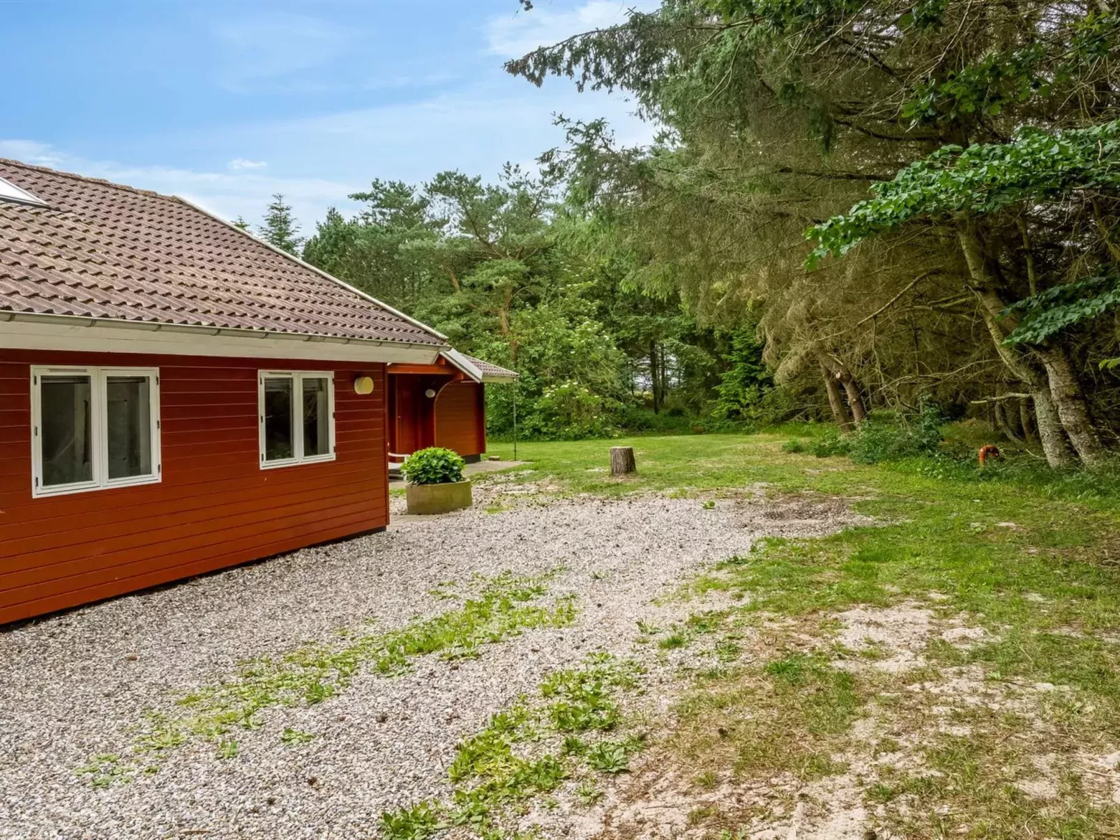 "Aisling" - 700m from the sea-Outside