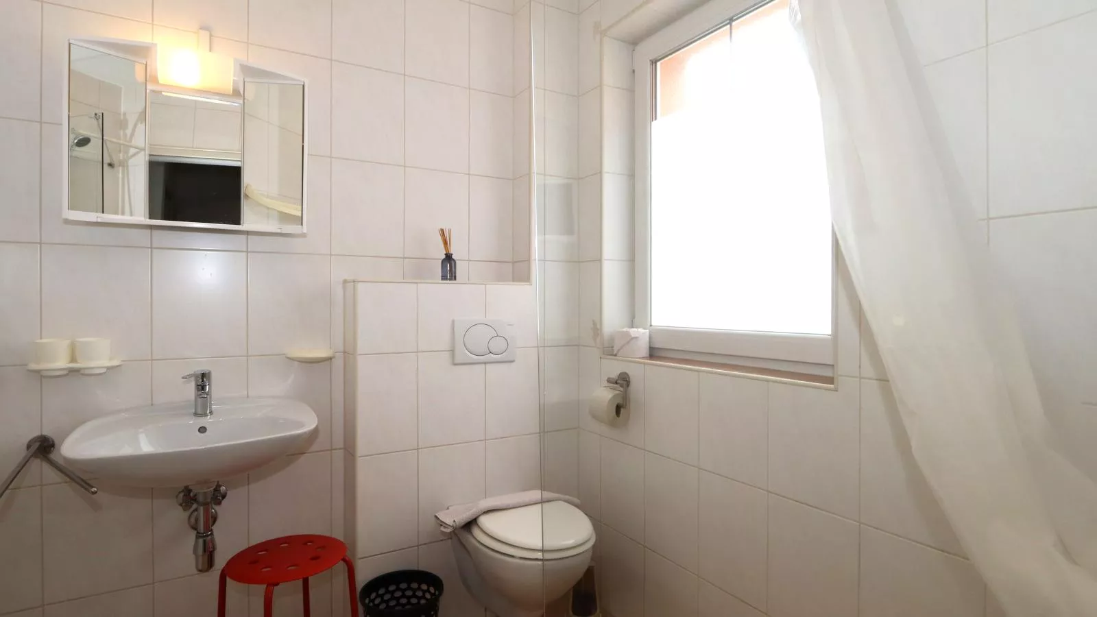 Haus Oliver 1-Bathroom
