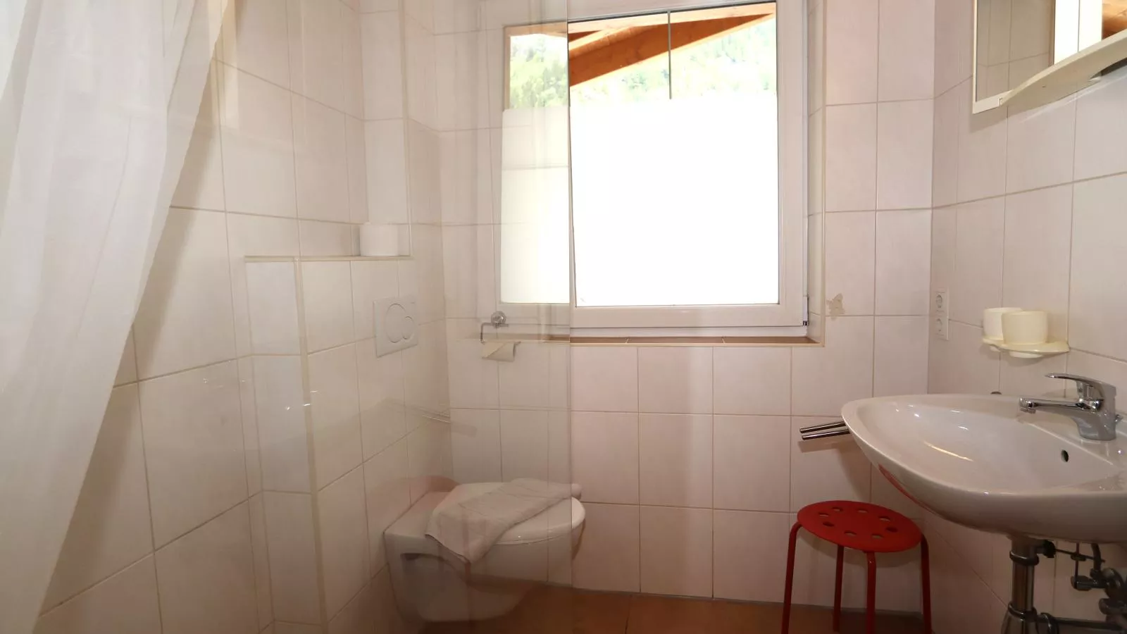 Haus Oliver 1-Bathroom