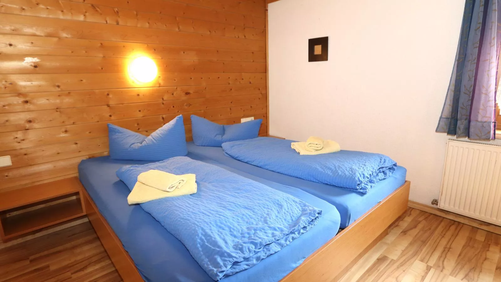 Haus Joachim-Bedroom