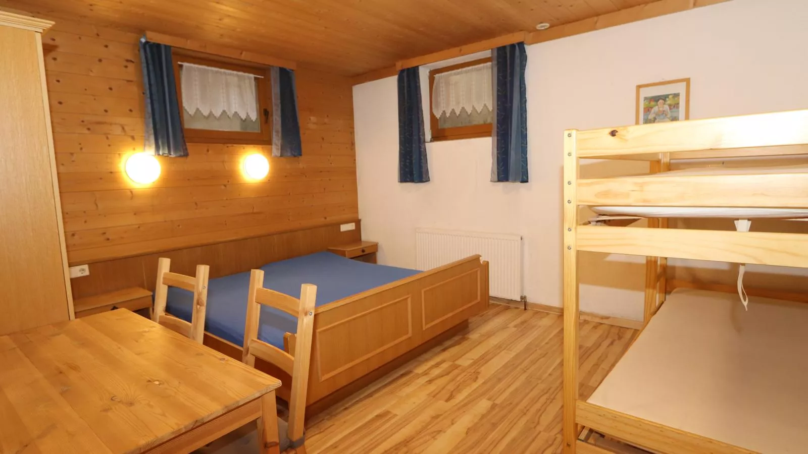 Haus Joachim-Bedroom