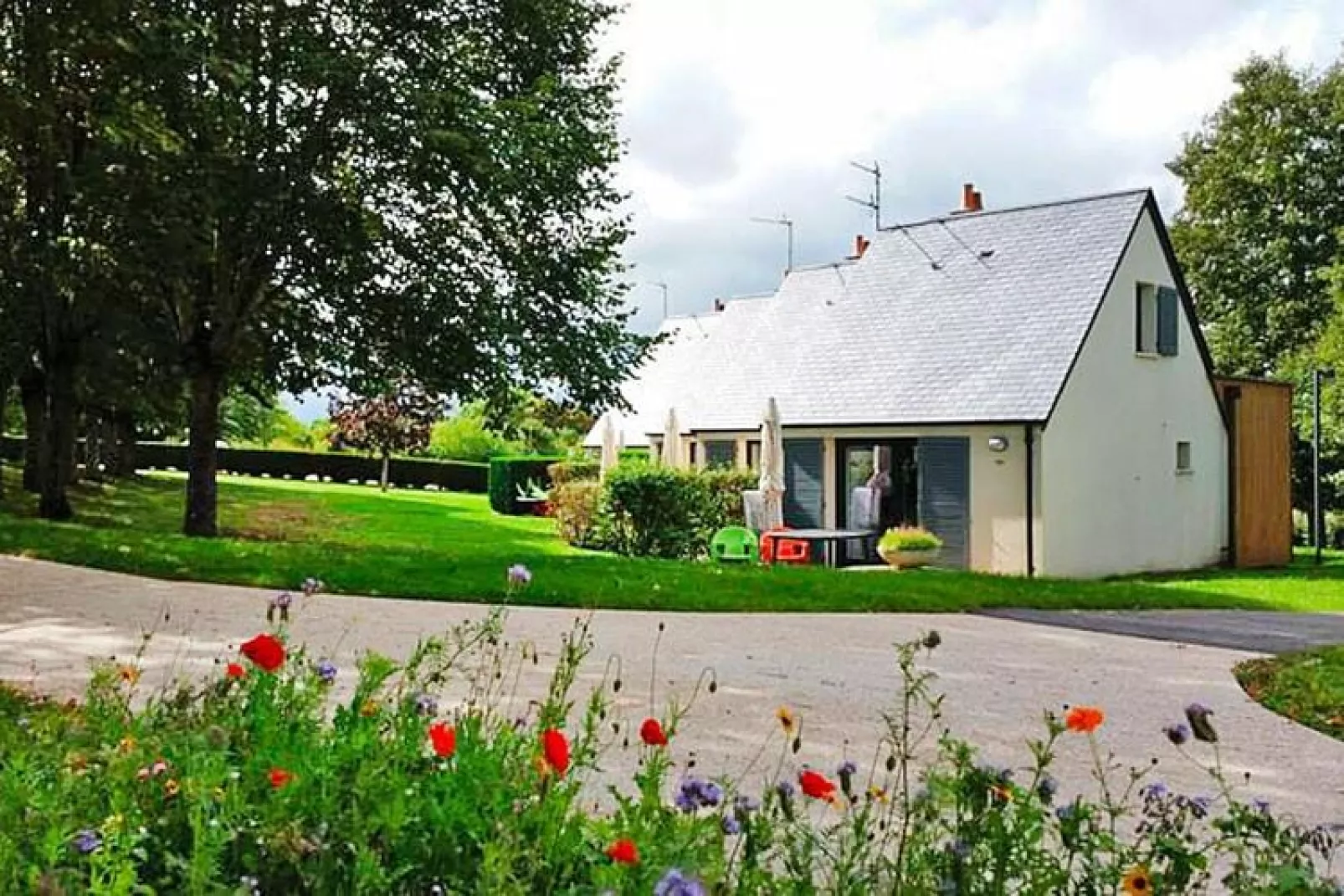 Holiday resort Amboise Les Châteaux de la Loire - Amboise // Gîte 3 pcs 7 pers et 1 bébé-Exterior summer