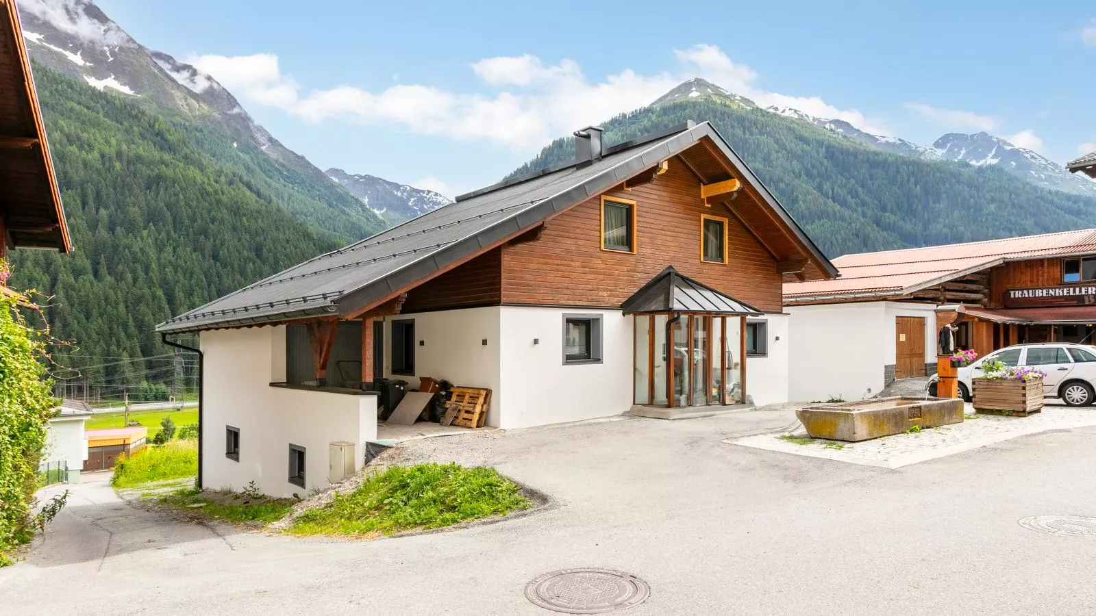 Alpenlodge Pettneu Lodge 2-Exterior summer