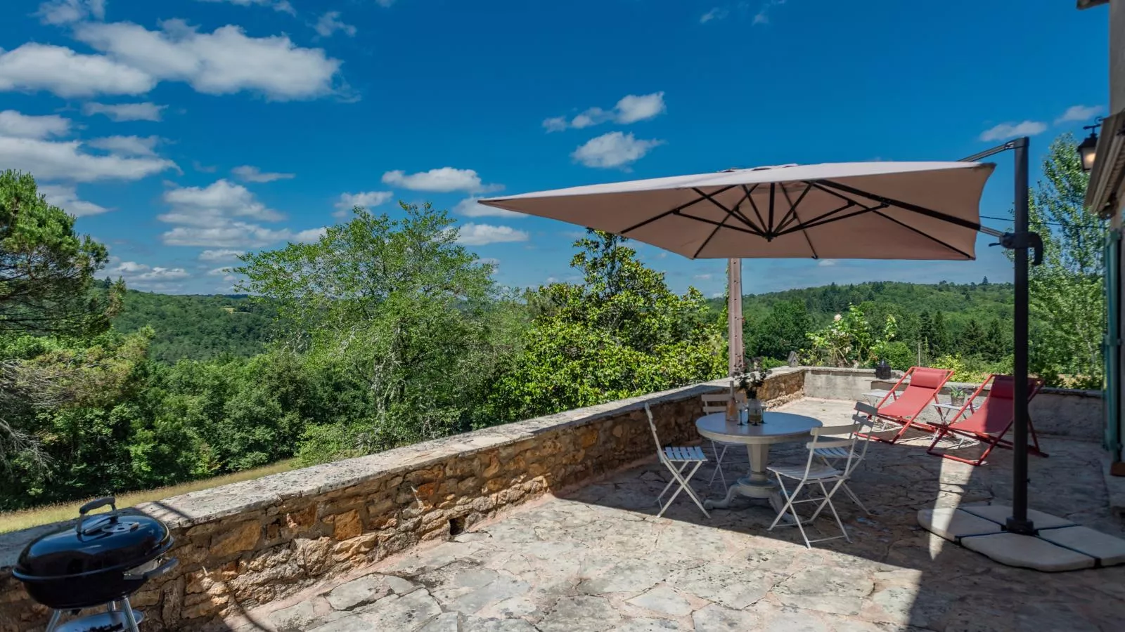 Vigne Grande-Terrace balcony