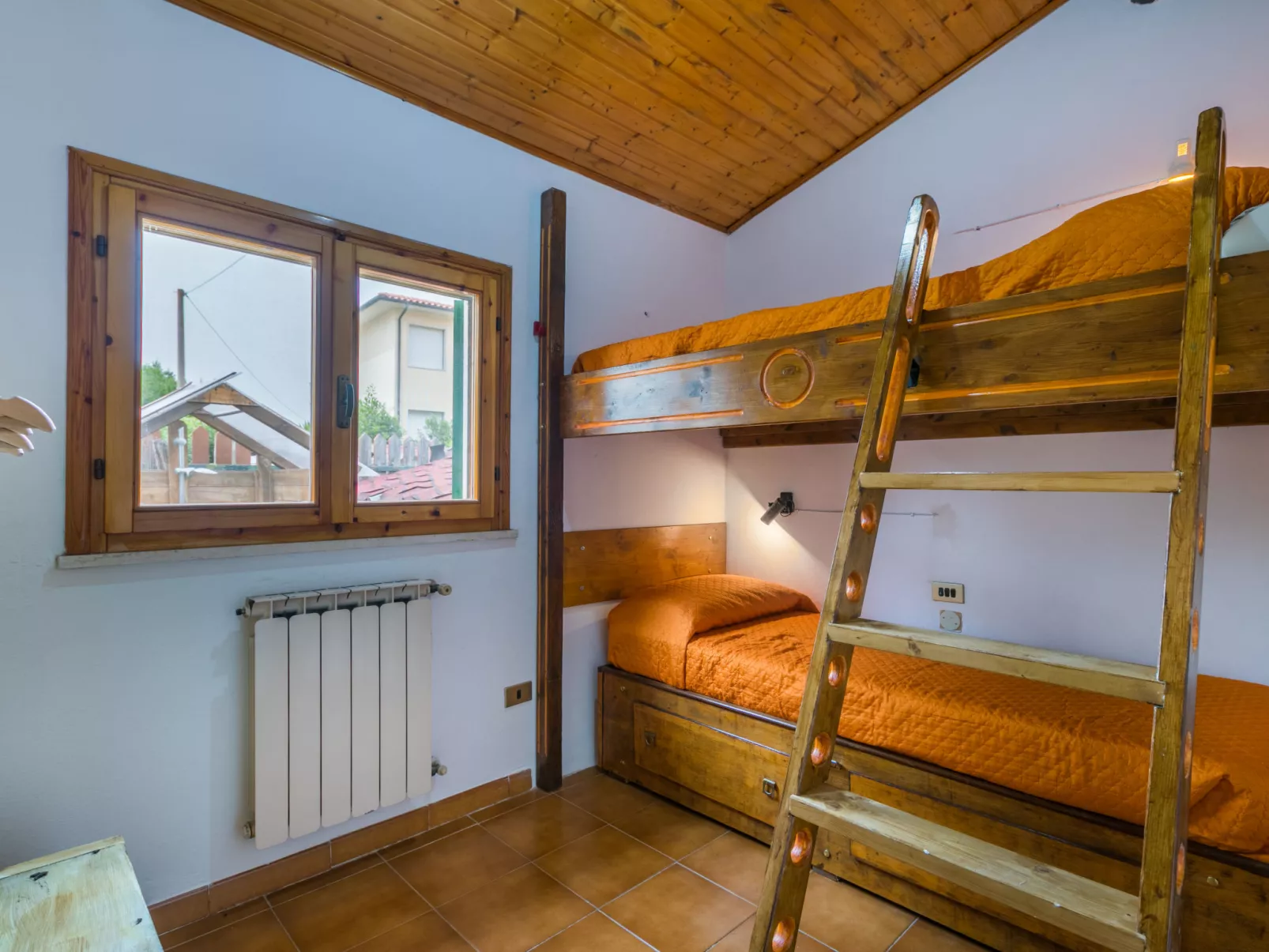 Chalet La Mazzanta-Inside