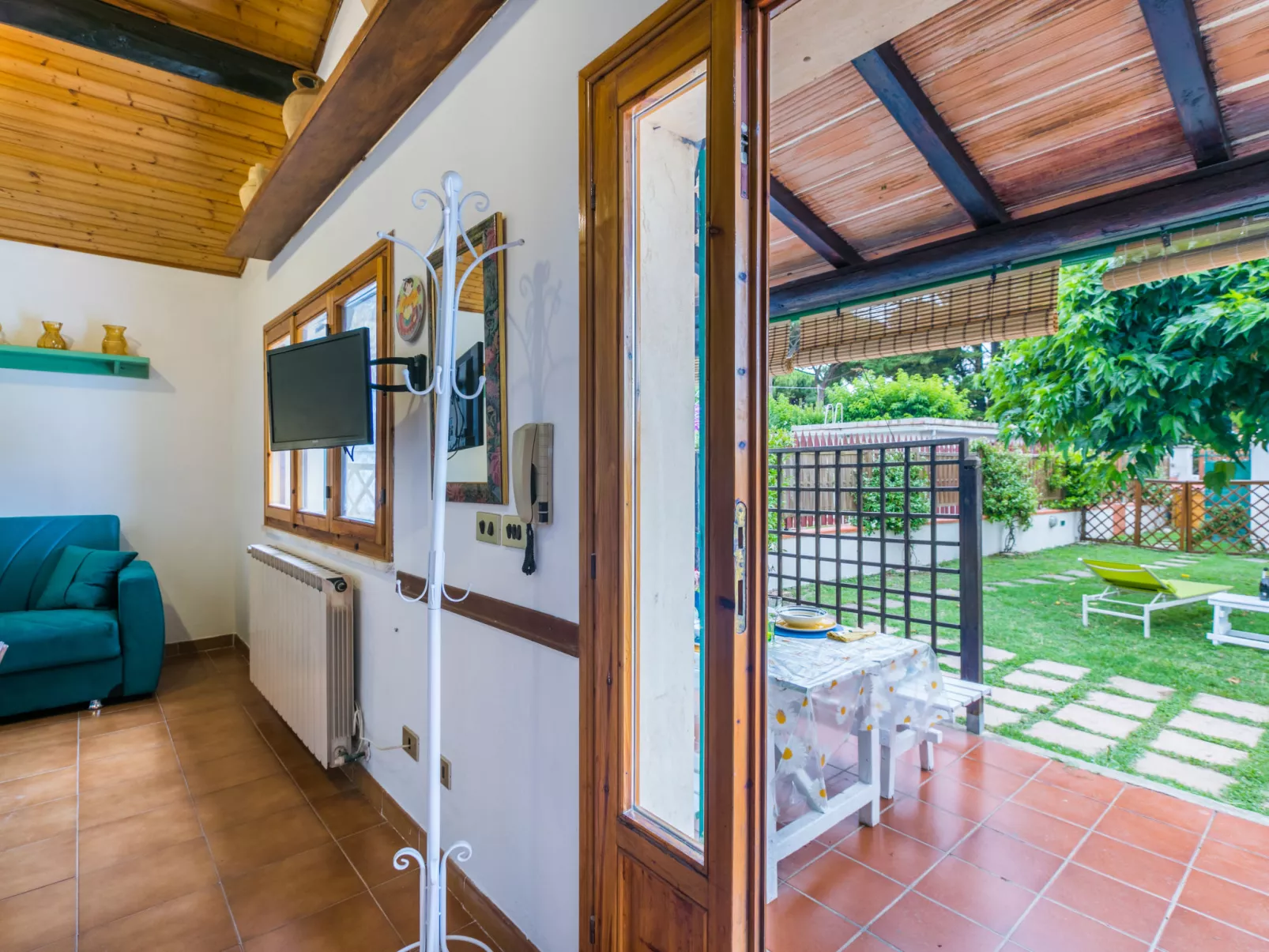 Chalet La Mazzanta-Inside