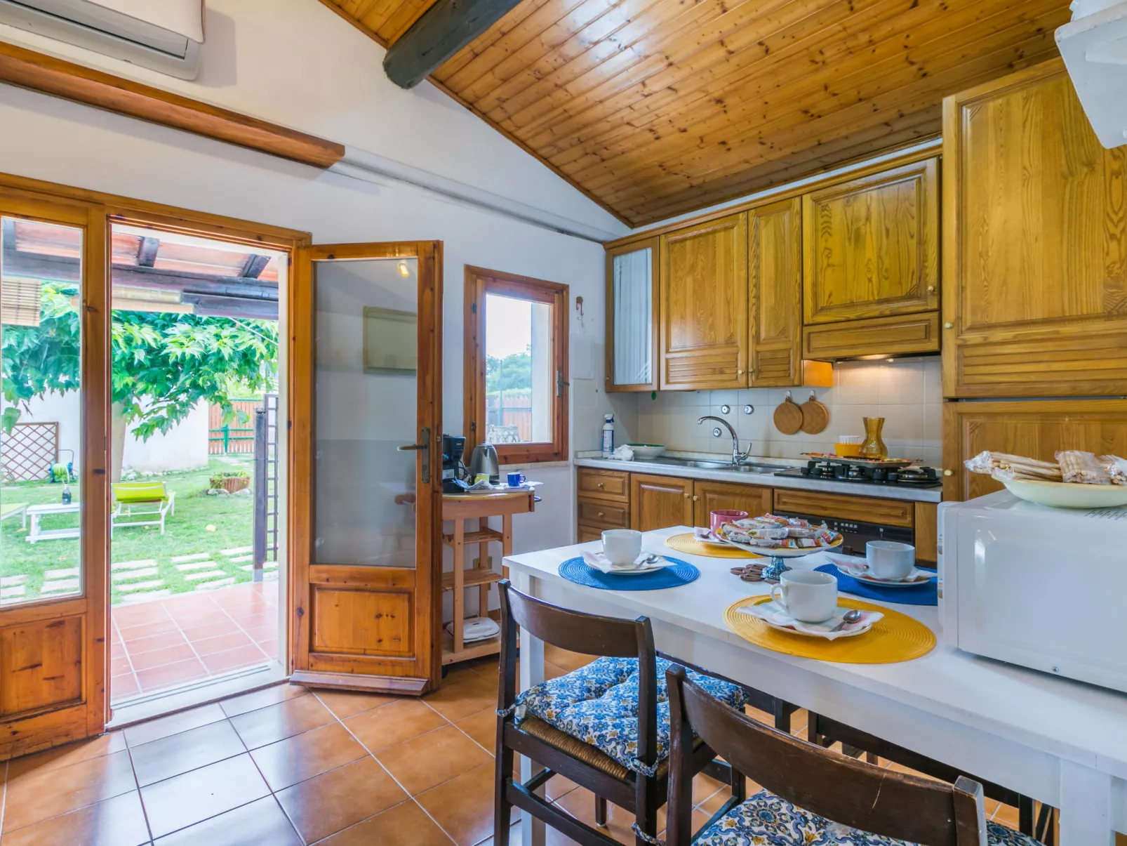 Chalet La Mazzanta-Inside