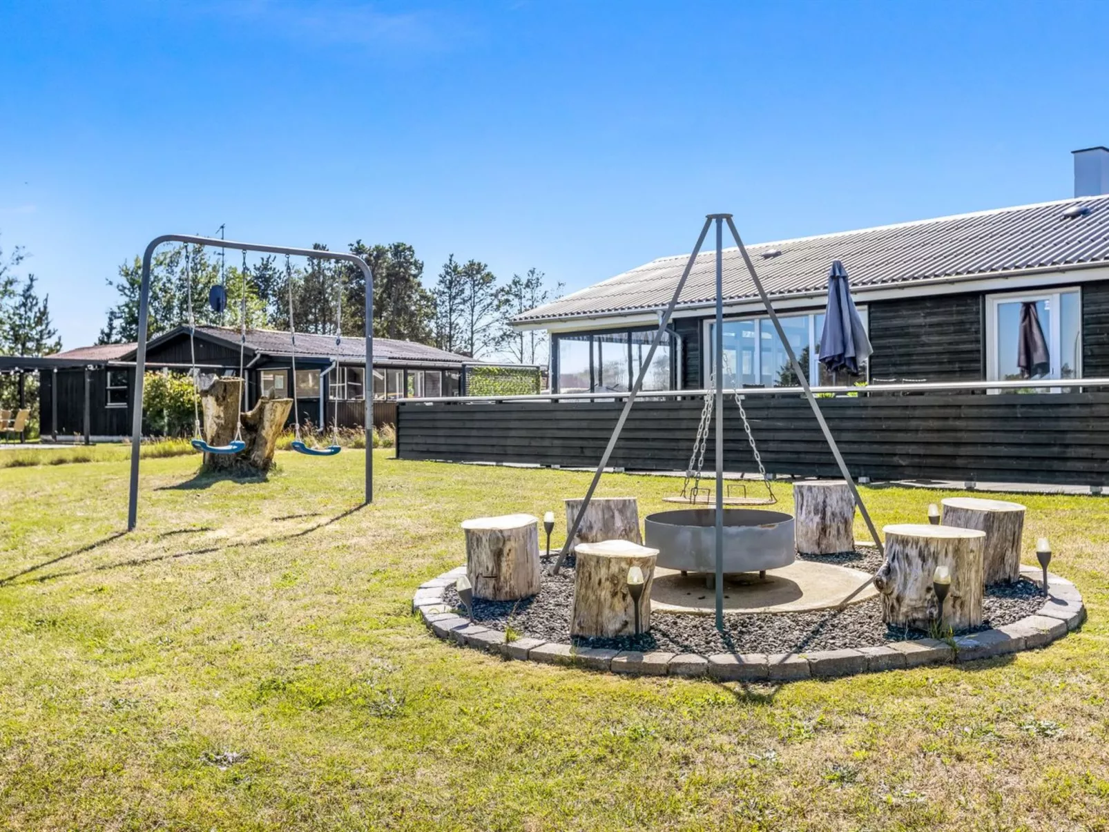 "Erna" - 400m from the sea-Outside