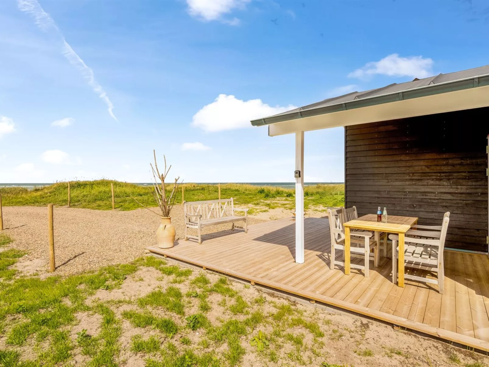 "Zina" - 50m from the sea-Draußen
