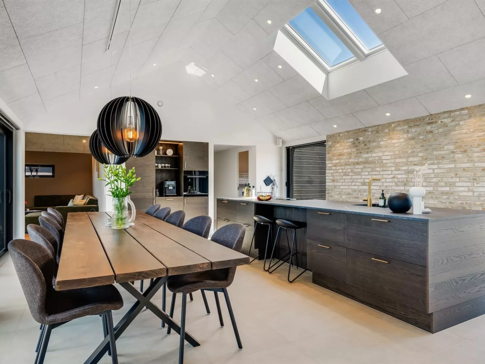 "Analine" - 950m from the sea-Inside
