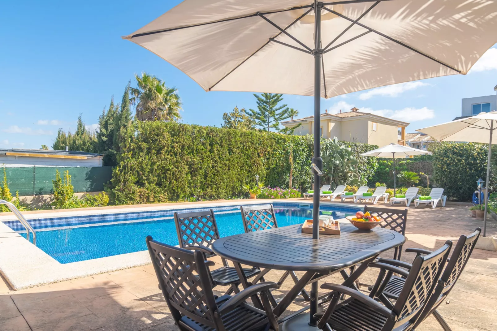 Can Moragues & Martorell-Exterior summer