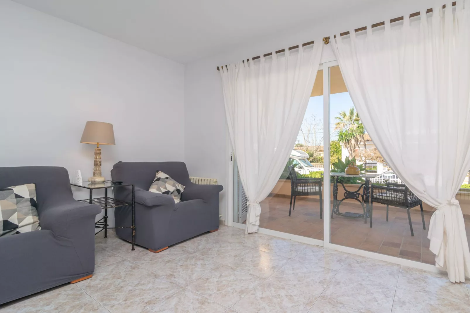 Can Moragues & Martorell-Exterior summer