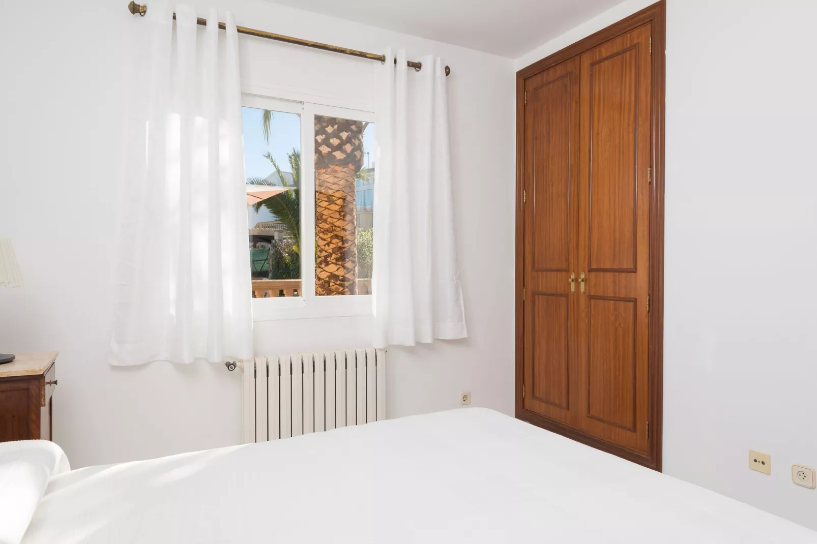 Can Moragues & Martorell-Exterior summer