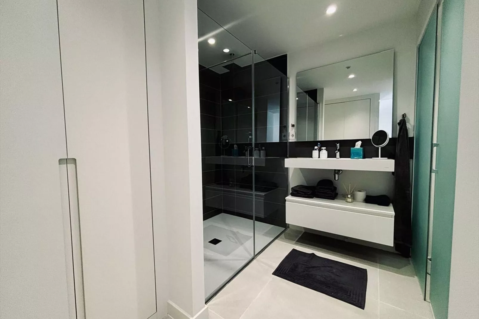 Bella Vista-Bathroom