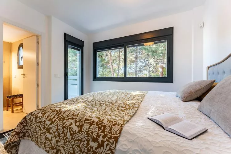 CT 197 - Faro's Campanario Golfers Heaven-Bedroom