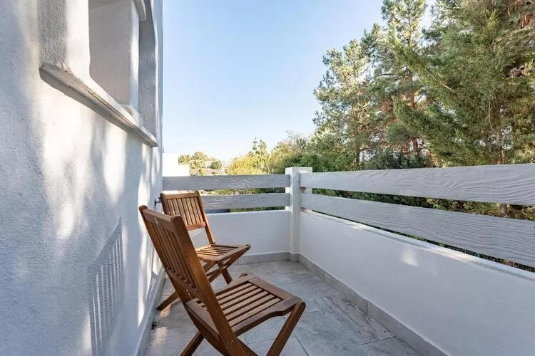 CT 197 - Faro's Campanario Golfers Heaven-Terrace balcony