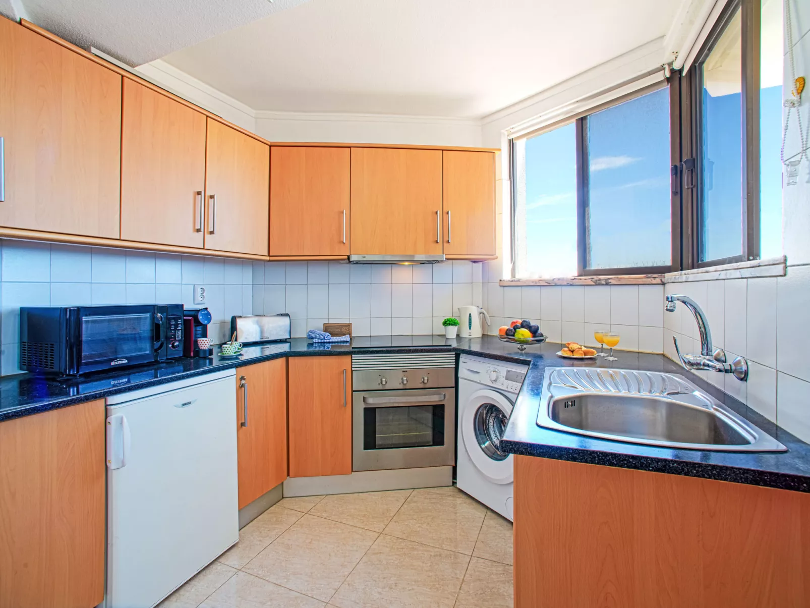 Fabulous Sea View-Inside