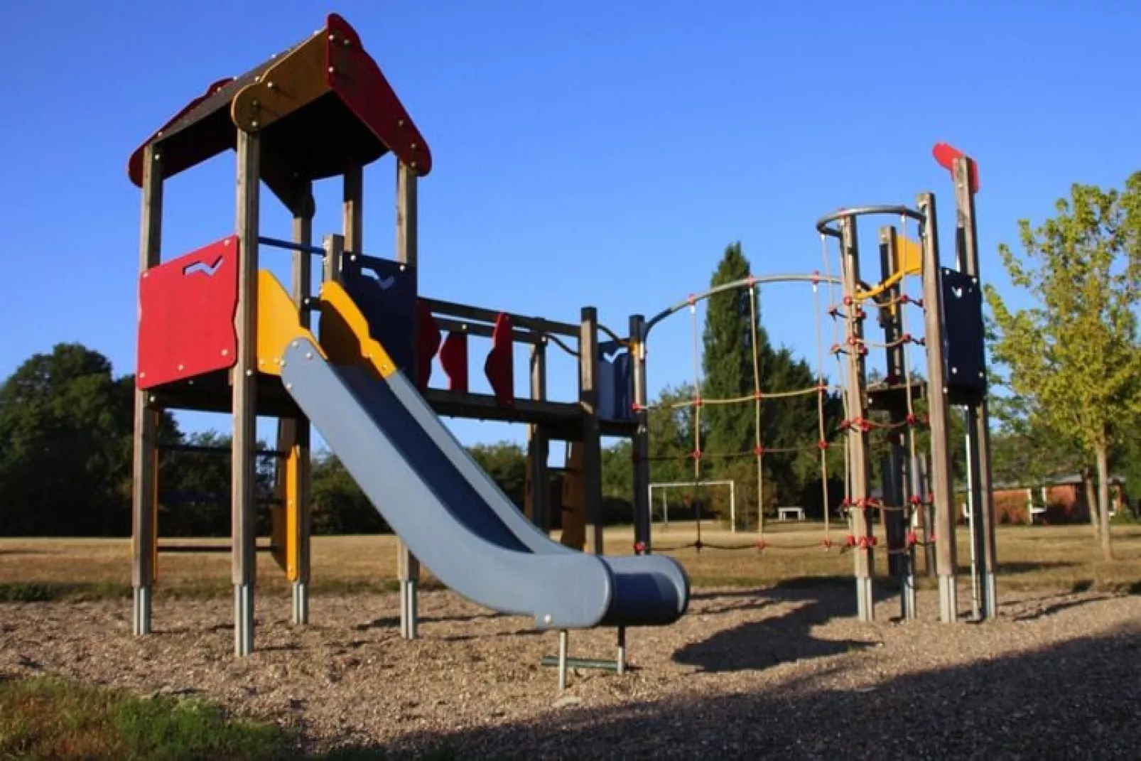 Holiday resort Amboise Les Châteaux de la Loire - Amboise // Gîte 4 pcs 8 pers et 1 bébé 2 salles d'eau-Extérieur été