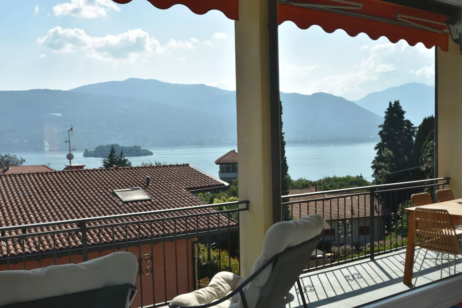 Castagnola-Terrace balcony