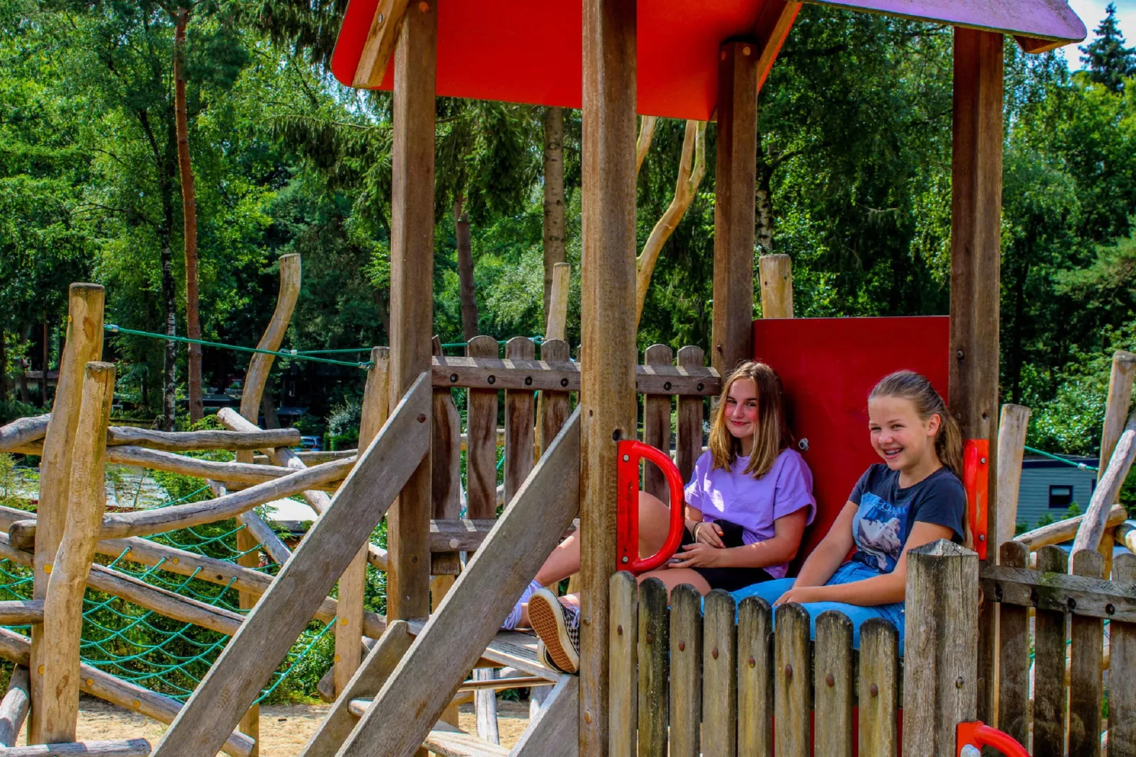 Vakantiepark De Rimboe & De Woeste Hoogte 3-Parkeinrichtungen