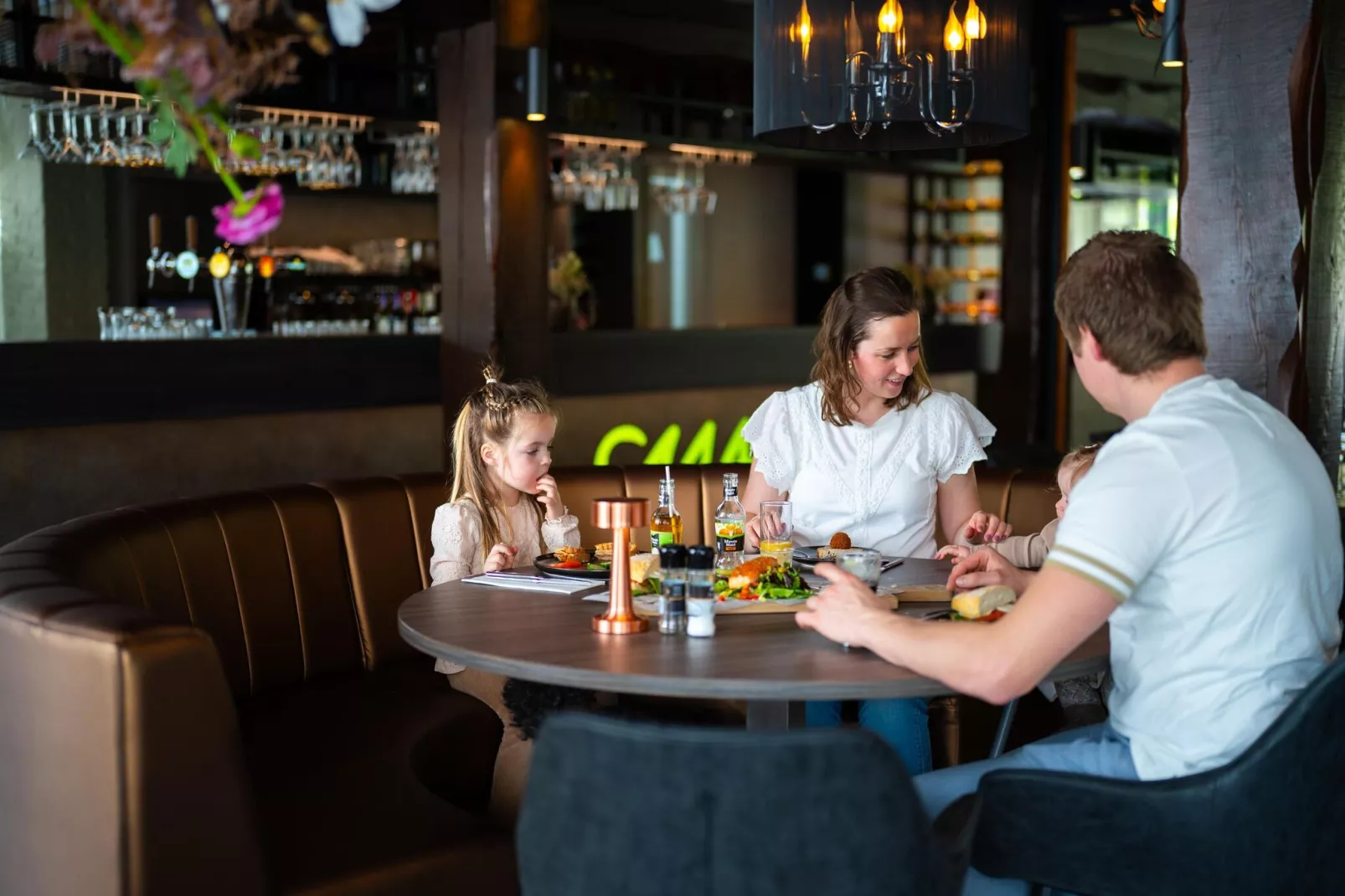 Vakantiepark De Rimboe & De Woeste Hoogte 3-Parkeinrichtungen