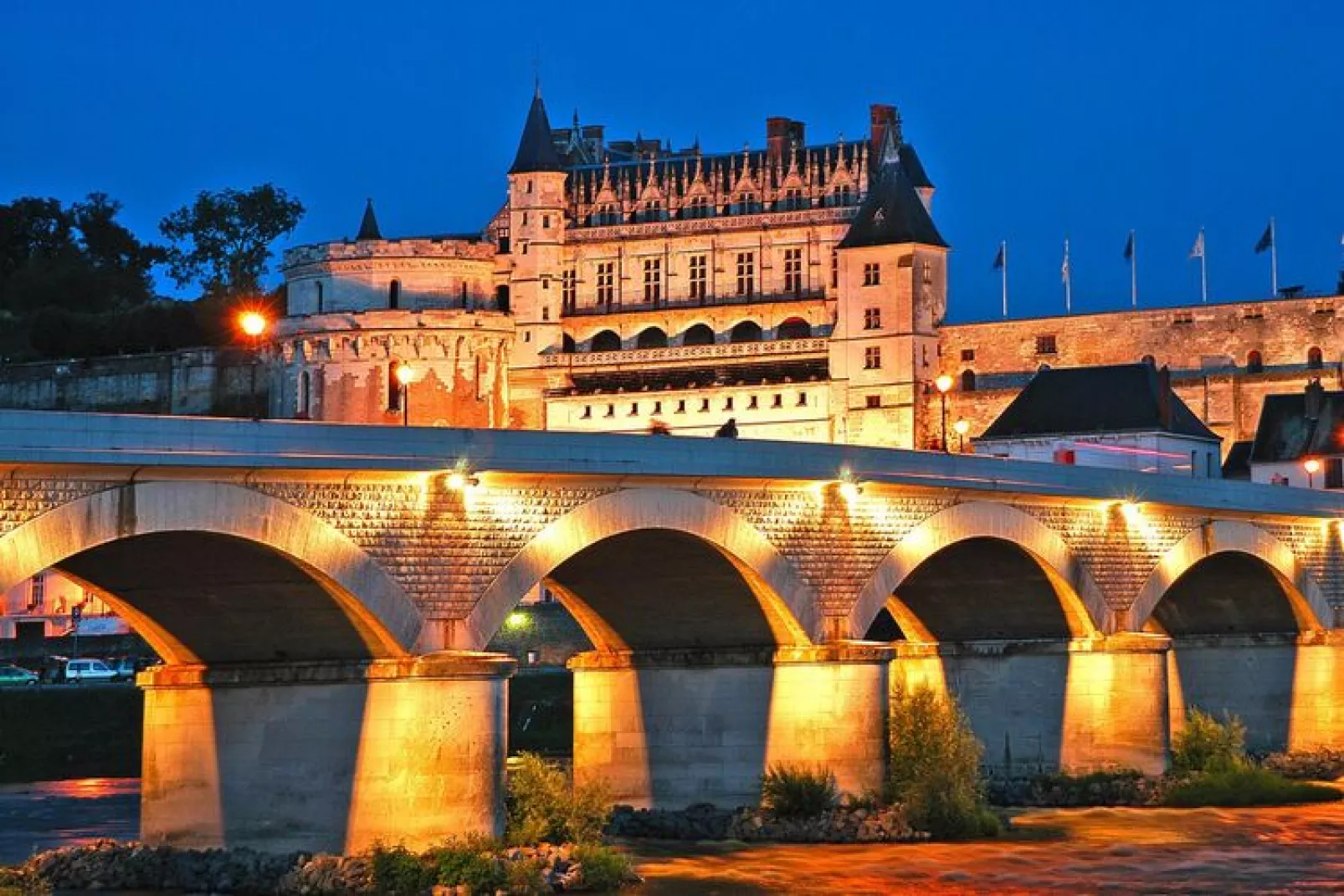 Holiday resort Amboise Les Châteaux de la Loire - Amboise // Gîte 4 pcs 8 pers et 1 bébé 2 salles d'eau-Extérieur été