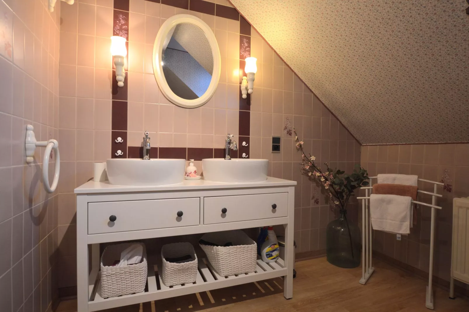 La Fleur des Bois-Bathroom