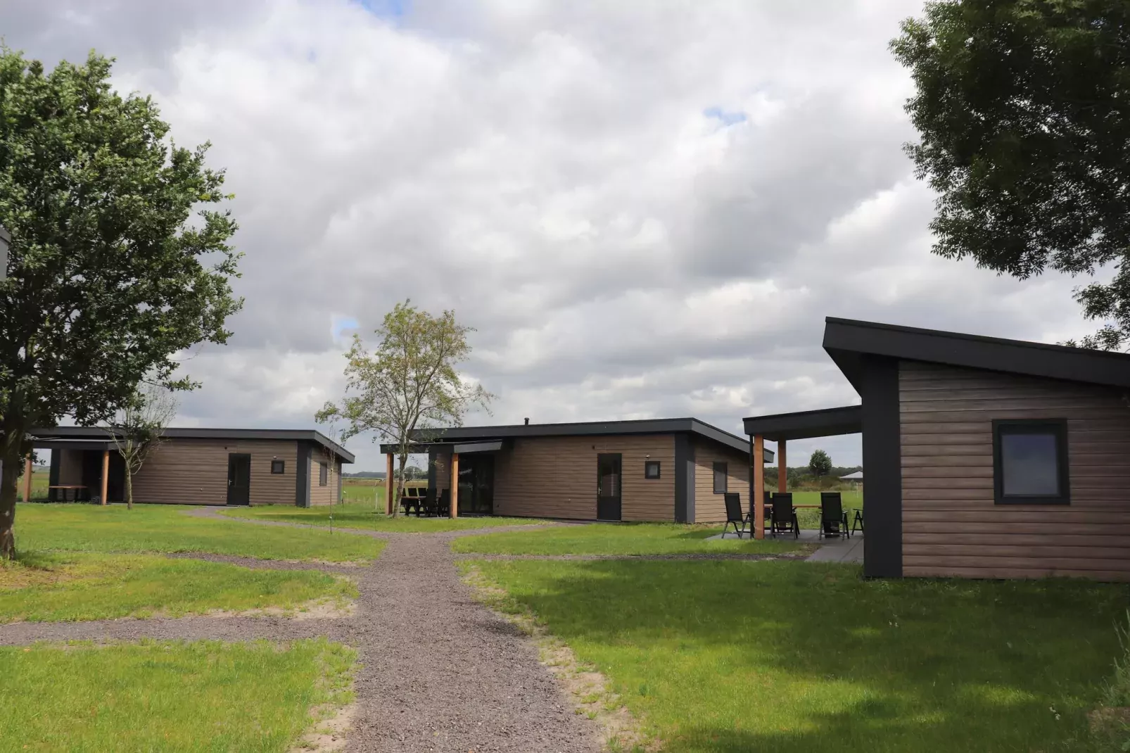 De Markestee chalet 1-Außenbereich Sommer