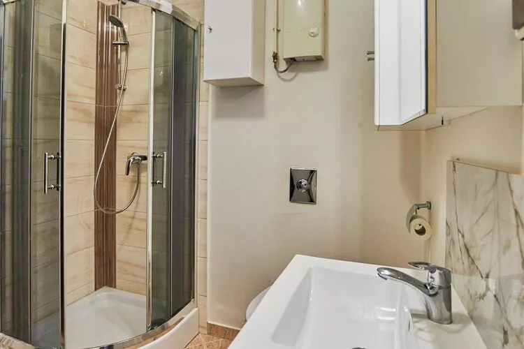 Dom wakacyjny w Świnoujściu Zalewowa 70 8 osób-Bathroom