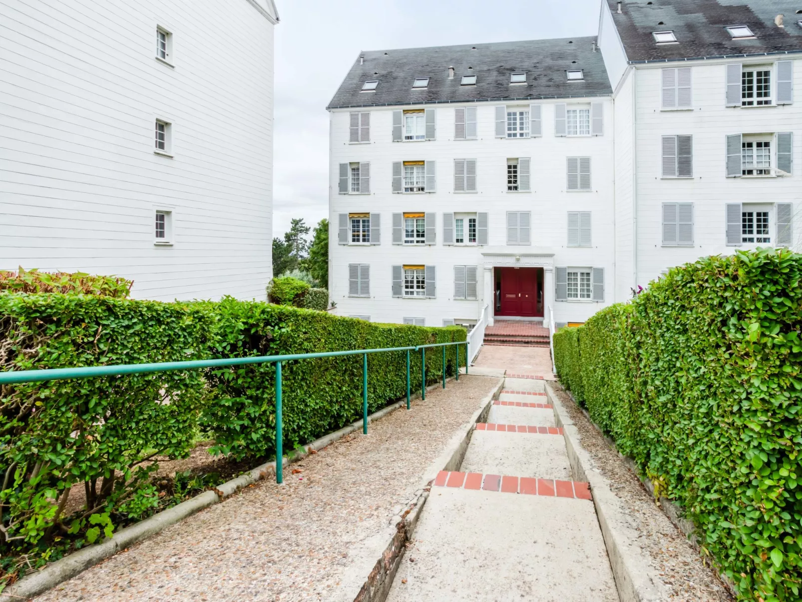 Le Parc Cordier-Outside