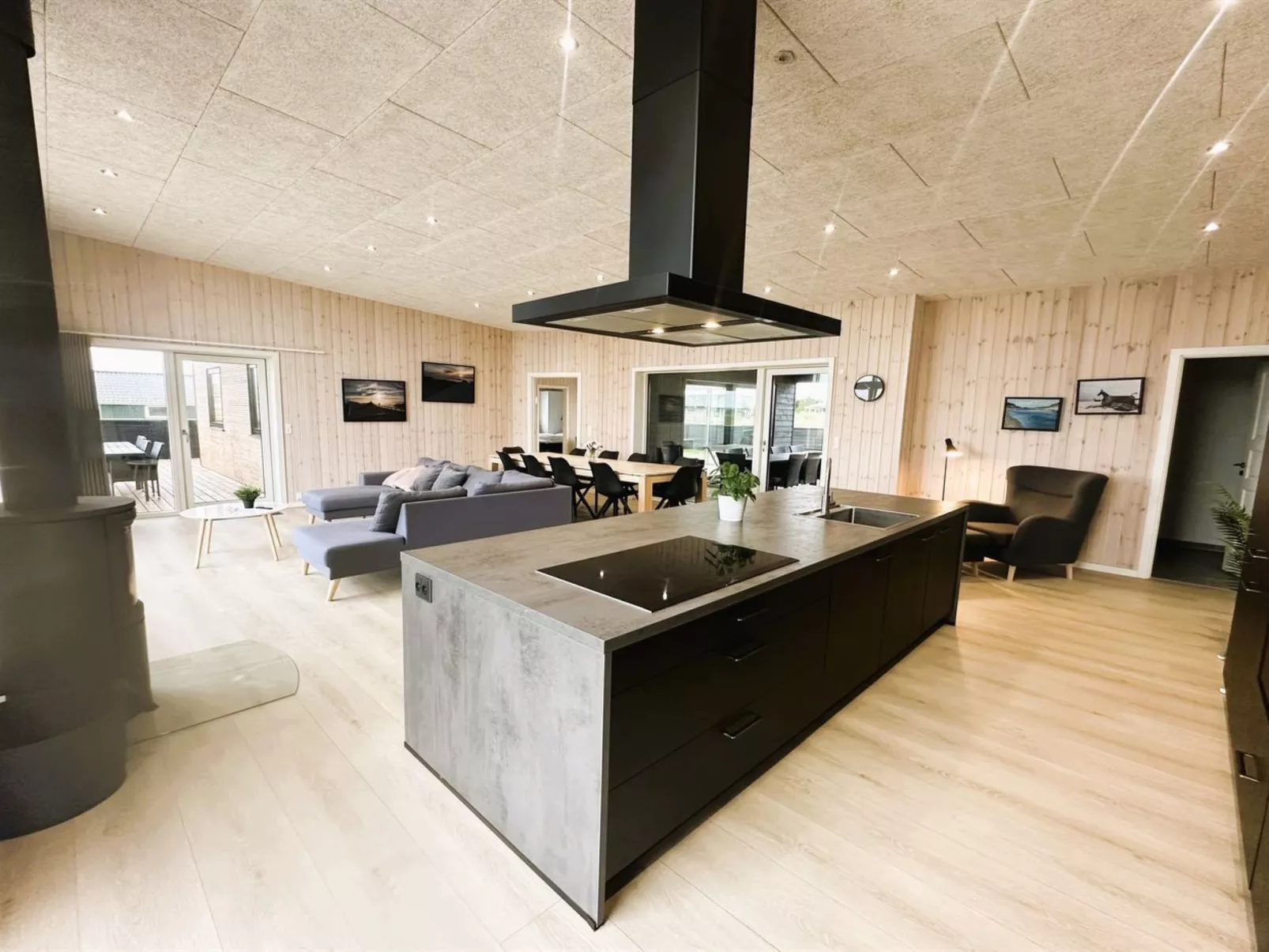 "Marius" - 400m from the sea