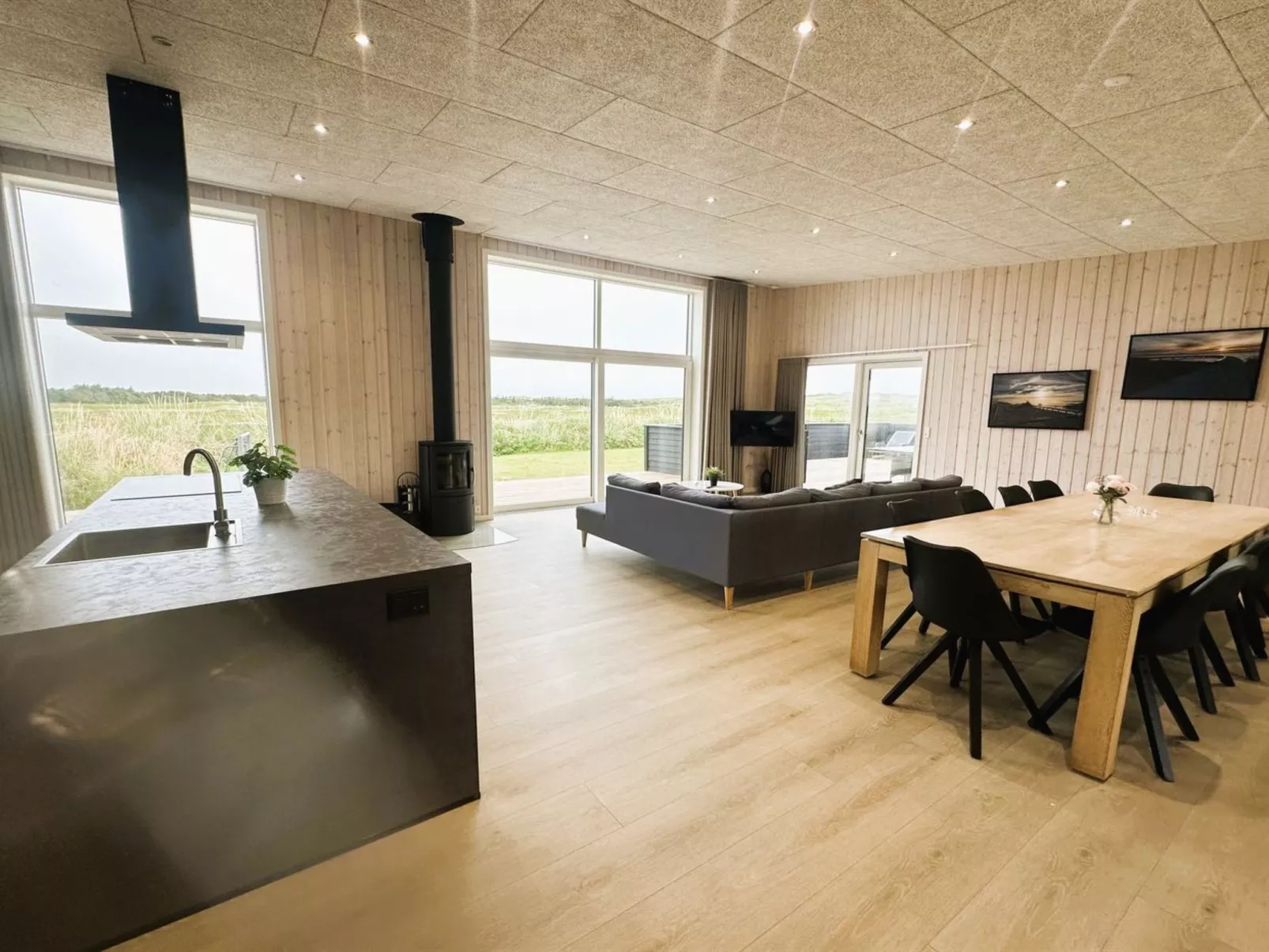 "Marius" - 400m from the sea-Inside