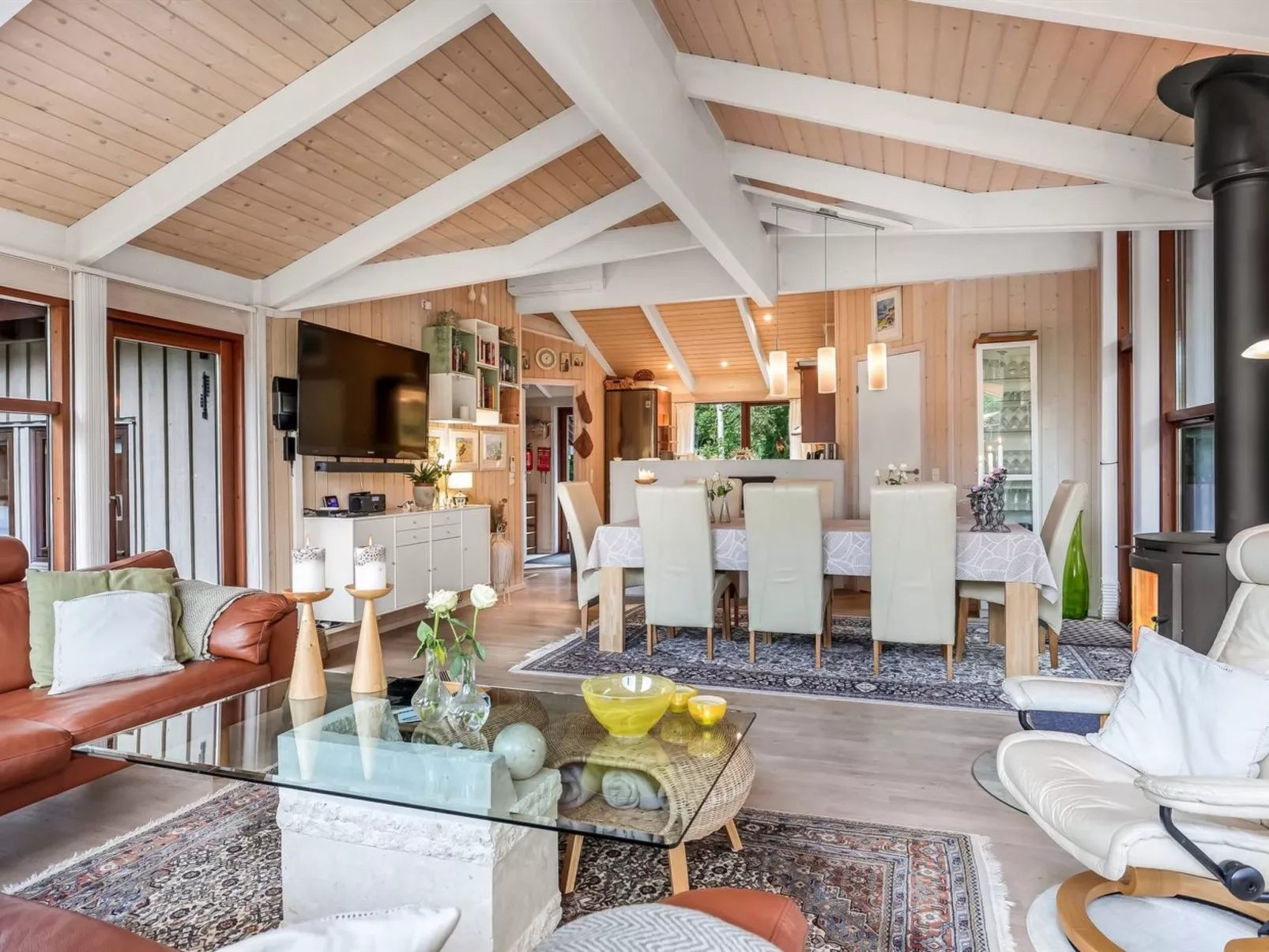 "Leevi" - 150m from the sea-Inside
