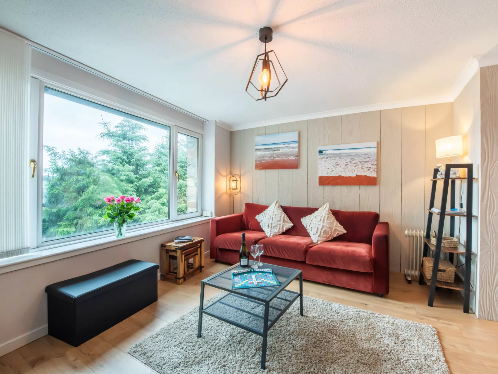Highland View-Inside