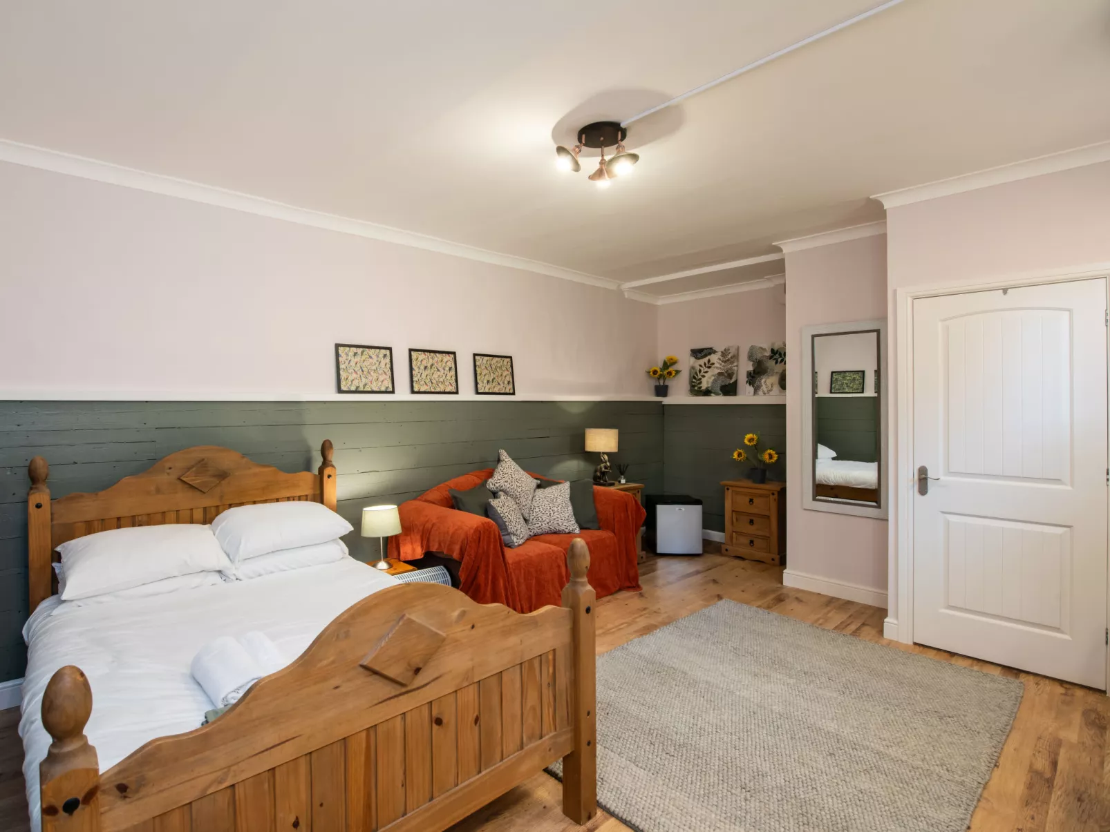 Highland View-Inside