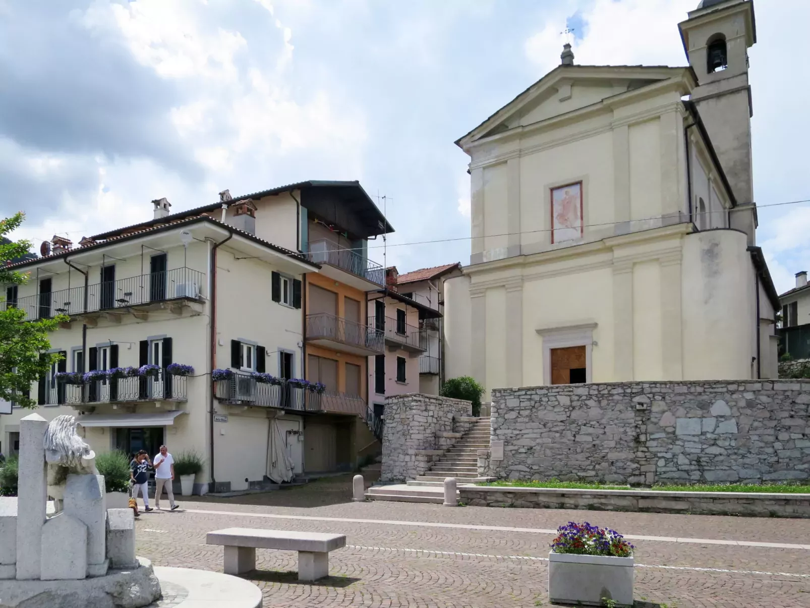 Le Rose di Rosanna-Area