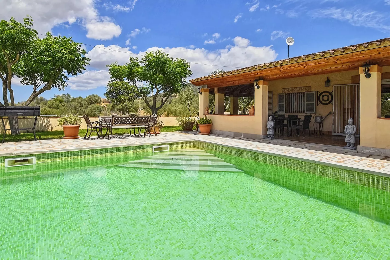 Cladera-Pool