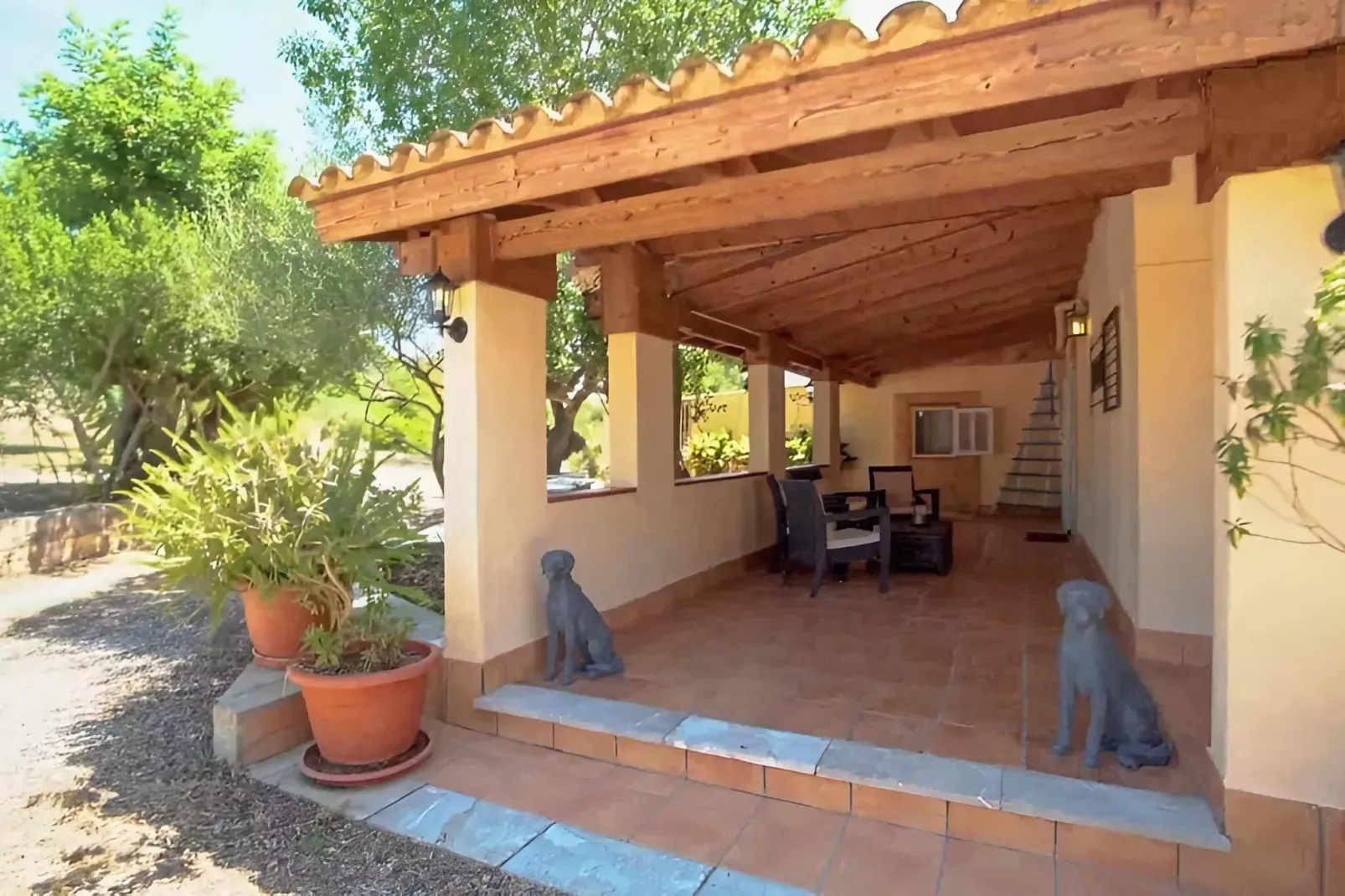 Cladera-Terrace balcony