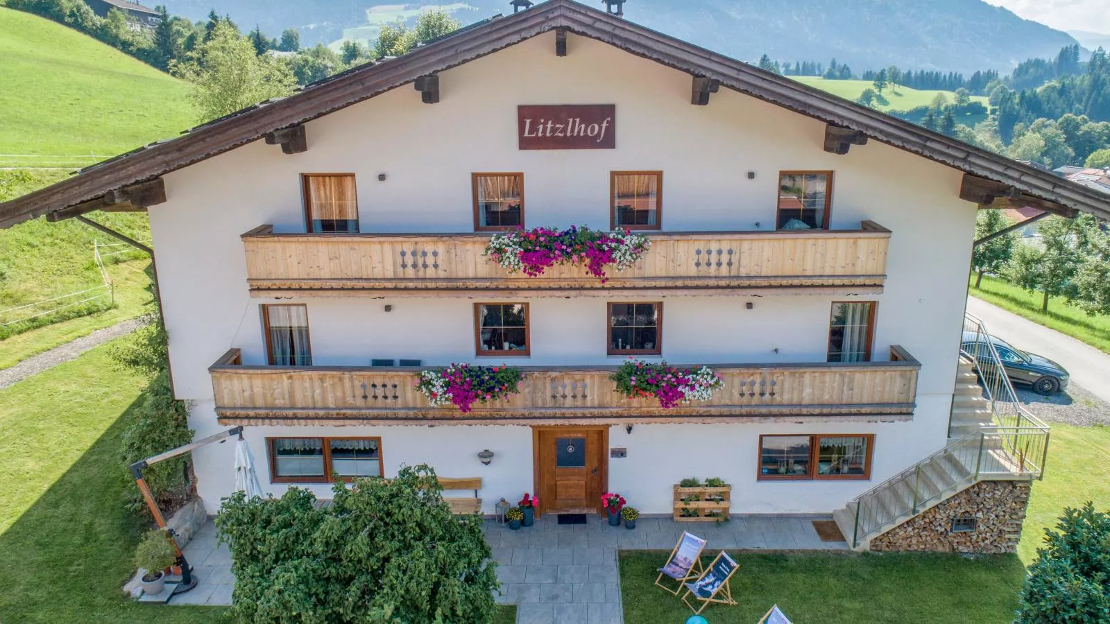 Kraftplatz am Litzlhof-Außenbereich Sommer